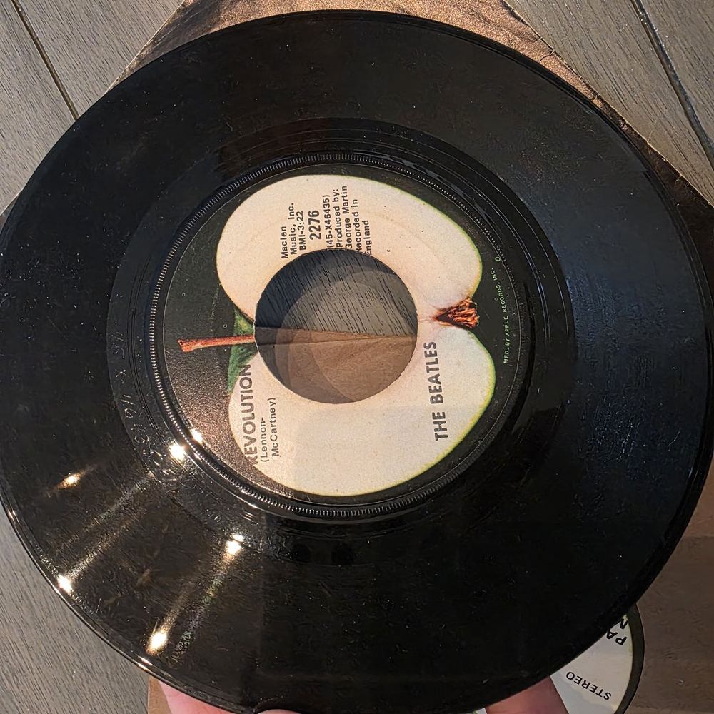 The Beatles 45's with Sleeves - Picture 3 of 5